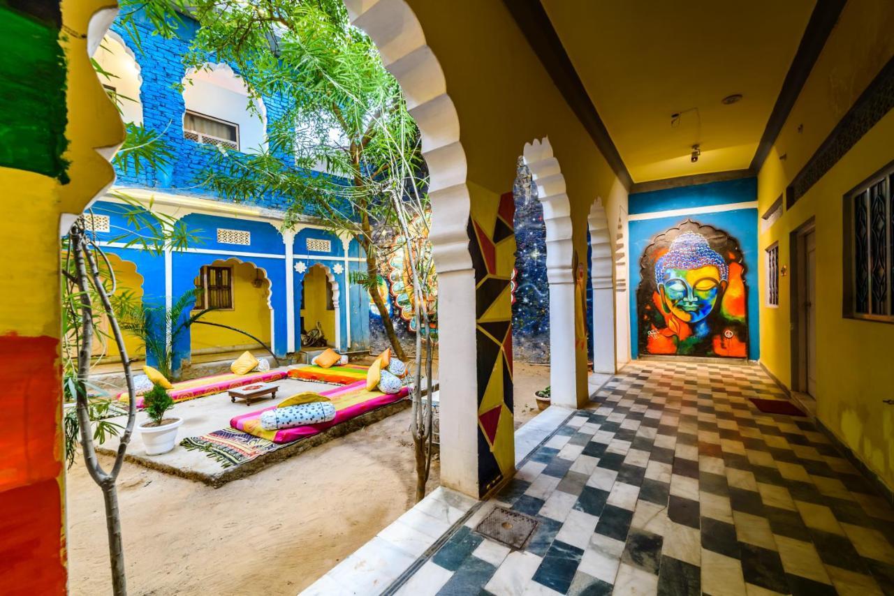 Hide-In Pushkar Hostel Eksteriør bilde