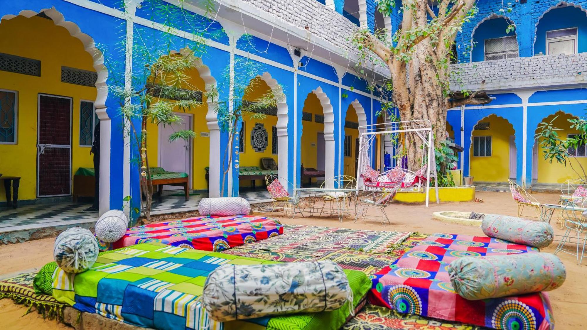Hide-In Pushkar Hostel Eksteriør bilde